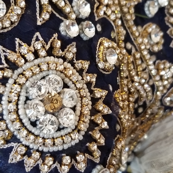 🎄SOLD - Vintage Holiday Manniquin🎄 - Picture 8 of 8